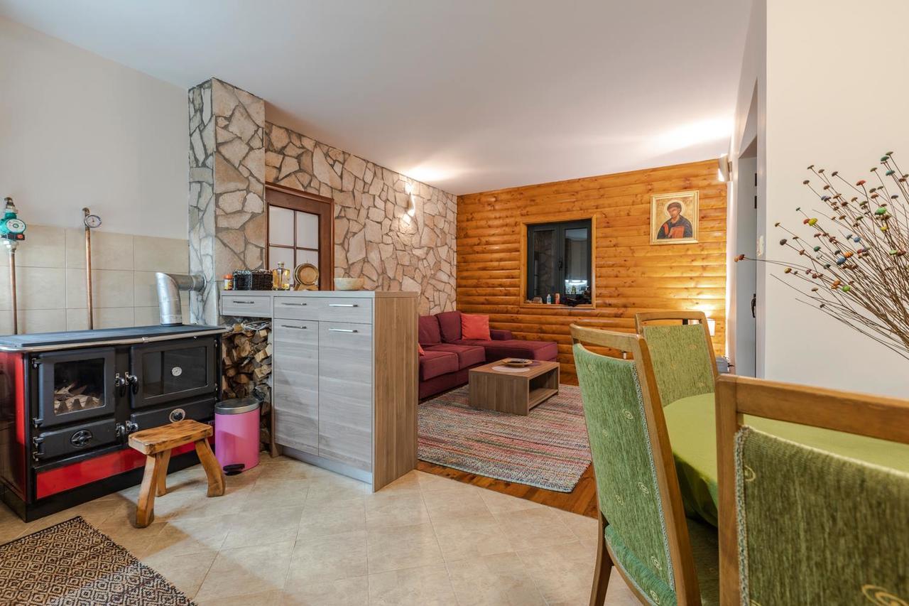Guest House Heaven Žabljak Kültér fotó